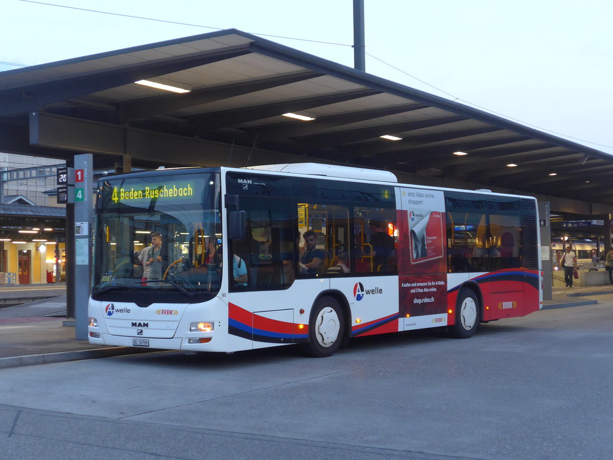 (195'945) - RVBW Wettingen - Nr. 90/AG 16'769 - MAN/G�ppel am 17. August 2018 beim Bahnhof Baden