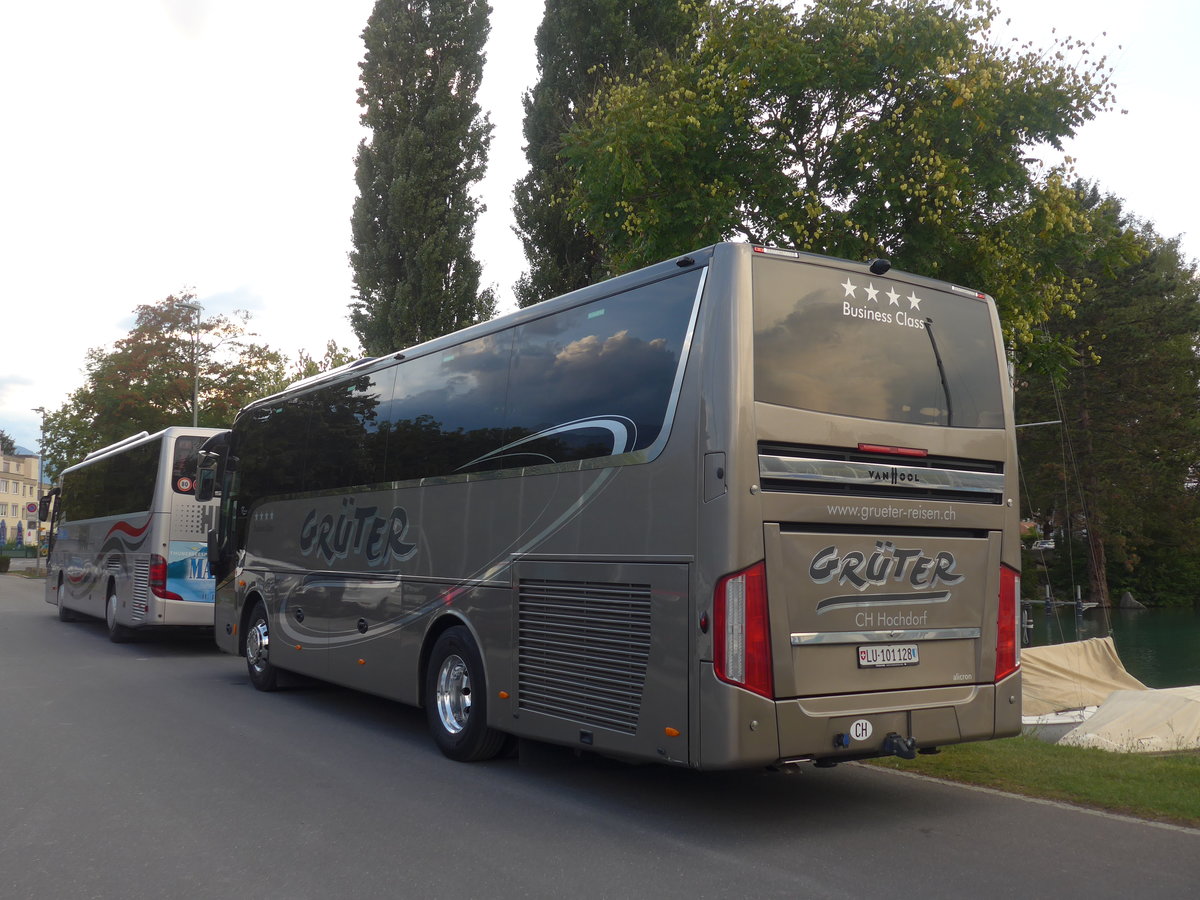 (196'188) - Gr�ter, Hochdorf - Nr. 16/LU 101'128 - Van Hool am 23. August 2018 in Thun, Strandbad