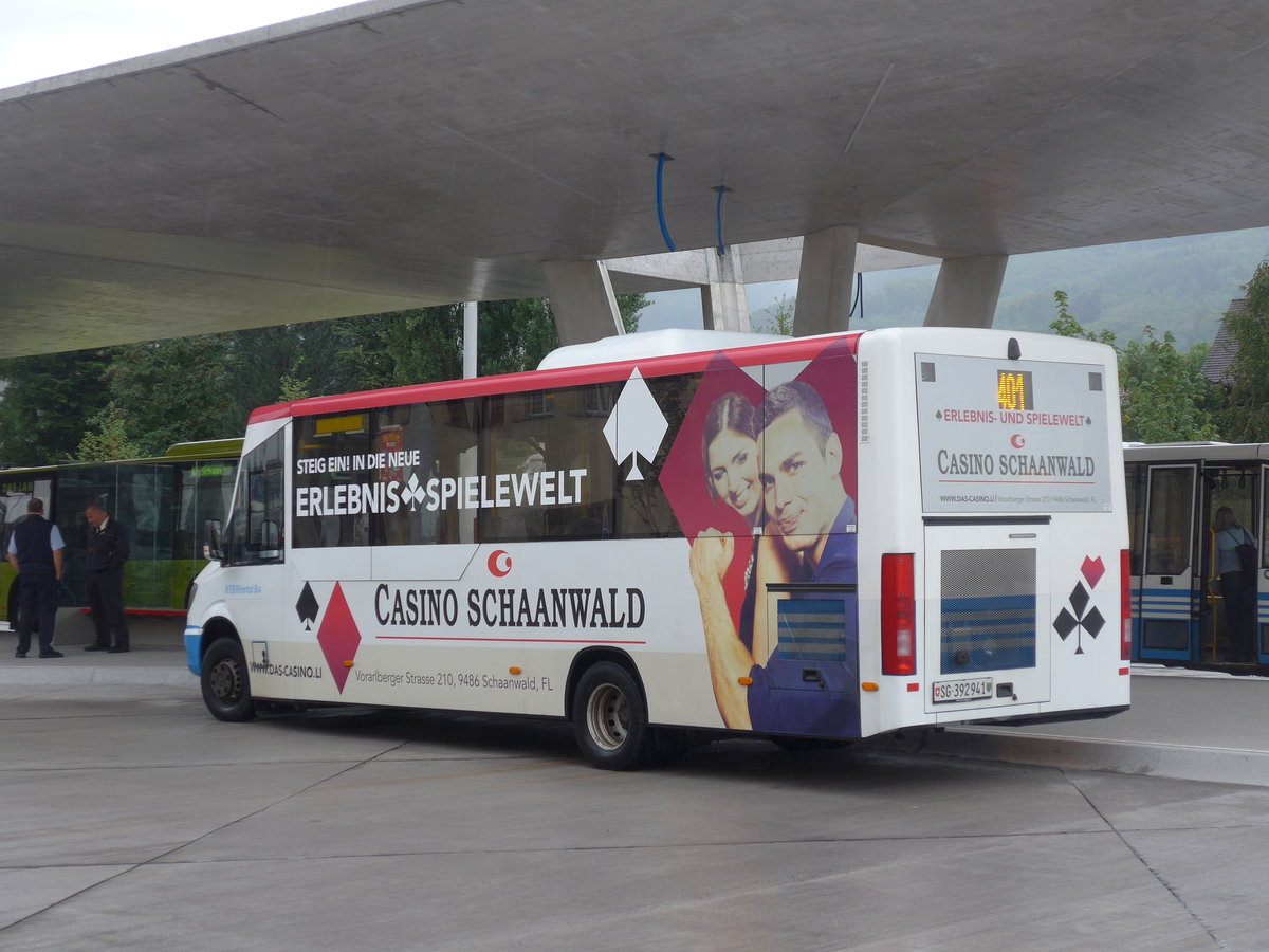 (196'319) - RTB Altst�tten - Nr. 24/SG 392'941 - Mercedes/Kutsenits am 1. September 2018 beim Bahnhof Buchs