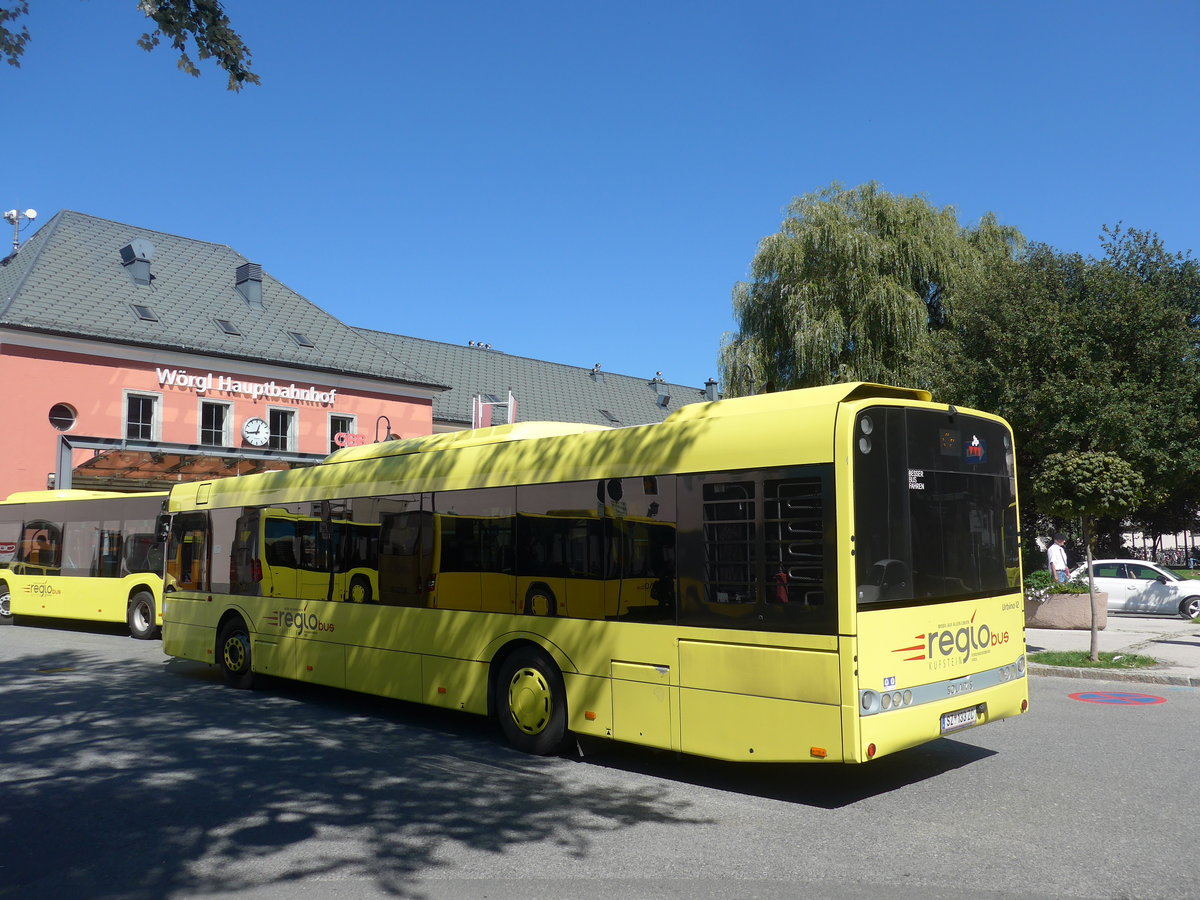 (196'958) - Ledermair, Schwaz - SZ 133 ZC - Solaris am 12. September 2018 beim Bahnhof W�rgl