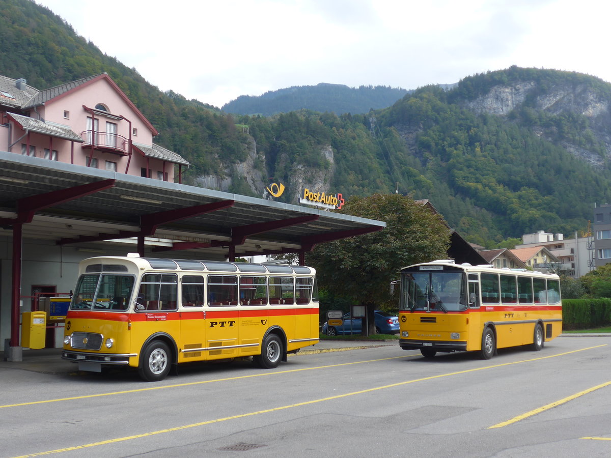 (197'706) - Frutig, Birmensdorf - ZH 560'883 - FBW/FHS (ex P 23'217) + Schmid, Th�rishaus - BE 26'206 - Saurer/T�scher (ex P 24'244) am 16. September 2018 in Meiringen, Postautostation