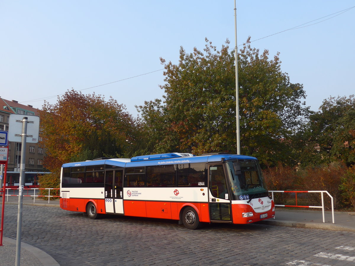 (198'473) - DPP Praha - Nr. 4544/7AC 3449 - SOR am 19. Oktober 2018 in Praha, Dejvick�