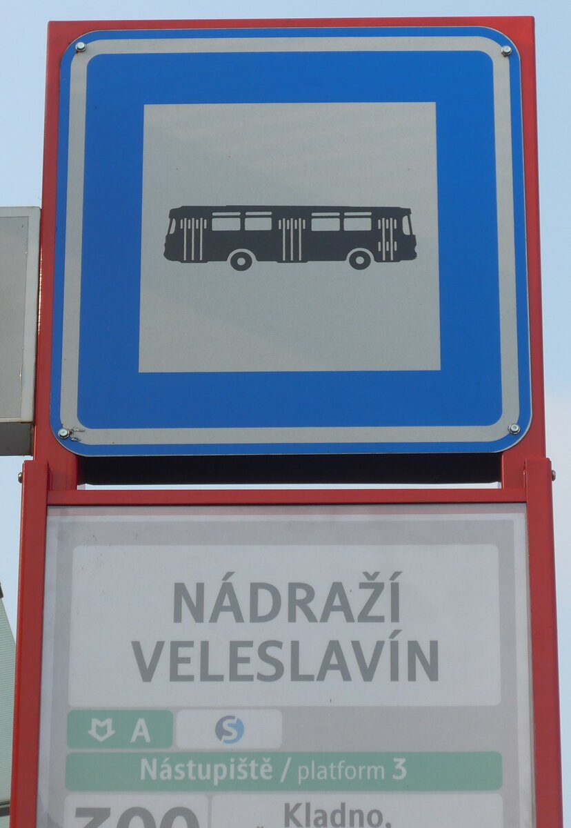 (198'521) - DPP-Haltestellenschild - Praha, N�draz� Veleslav�n - am 19. Oktober 2018