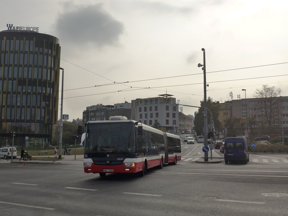 (198'547) - DPP Praha - Nr. 6641/1AZ 7139 - SOR am 19. Oktober 2018 in Praha, N�draz� Veleslav�n