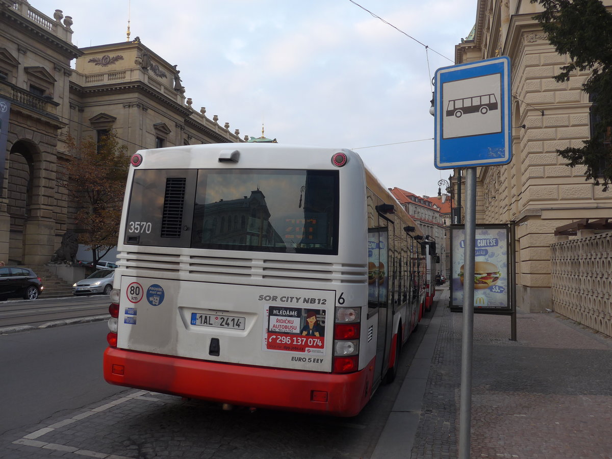 (198'759) - DPP Praha - Nr. 3570/1AL 2414 - SOR am 19. Oktober 2018 in Praha, Staromestsk�