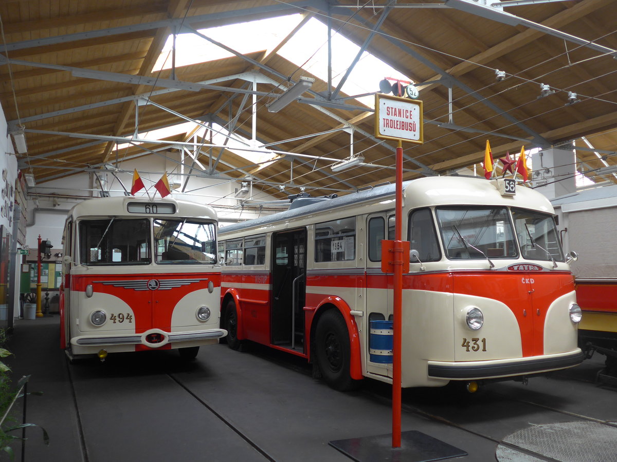 (198'840) - DPP Praha - Nr. 494 - Skoda Trolleybus + Nr. 431 - Tatra Trolleybus (ex DPB Bratislava/SK; ex DPMIJ Liberec; ex DPP Praha Nr. 431) am 20. Oktober 2018 in Praha, �PNV-Museum