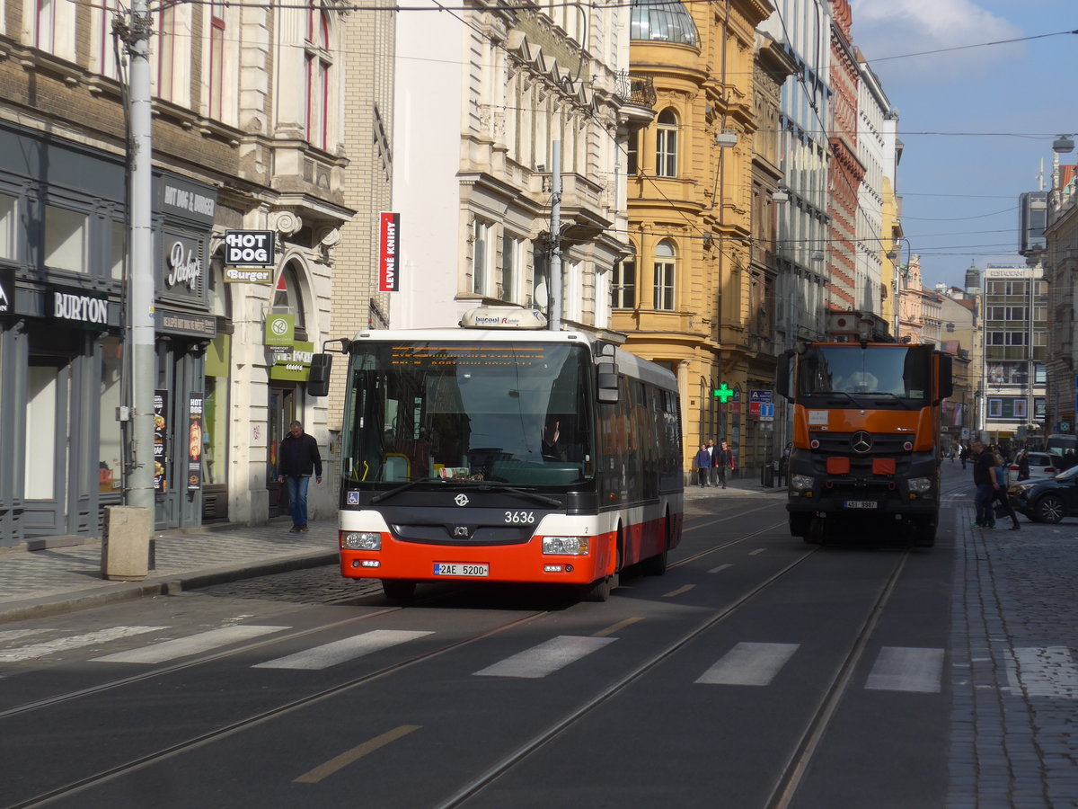 (198'866) - DPP Praha - Nr. 3636/2AE 5200 - SOR am 20. Oktober 2018 in Praha, Vodickova