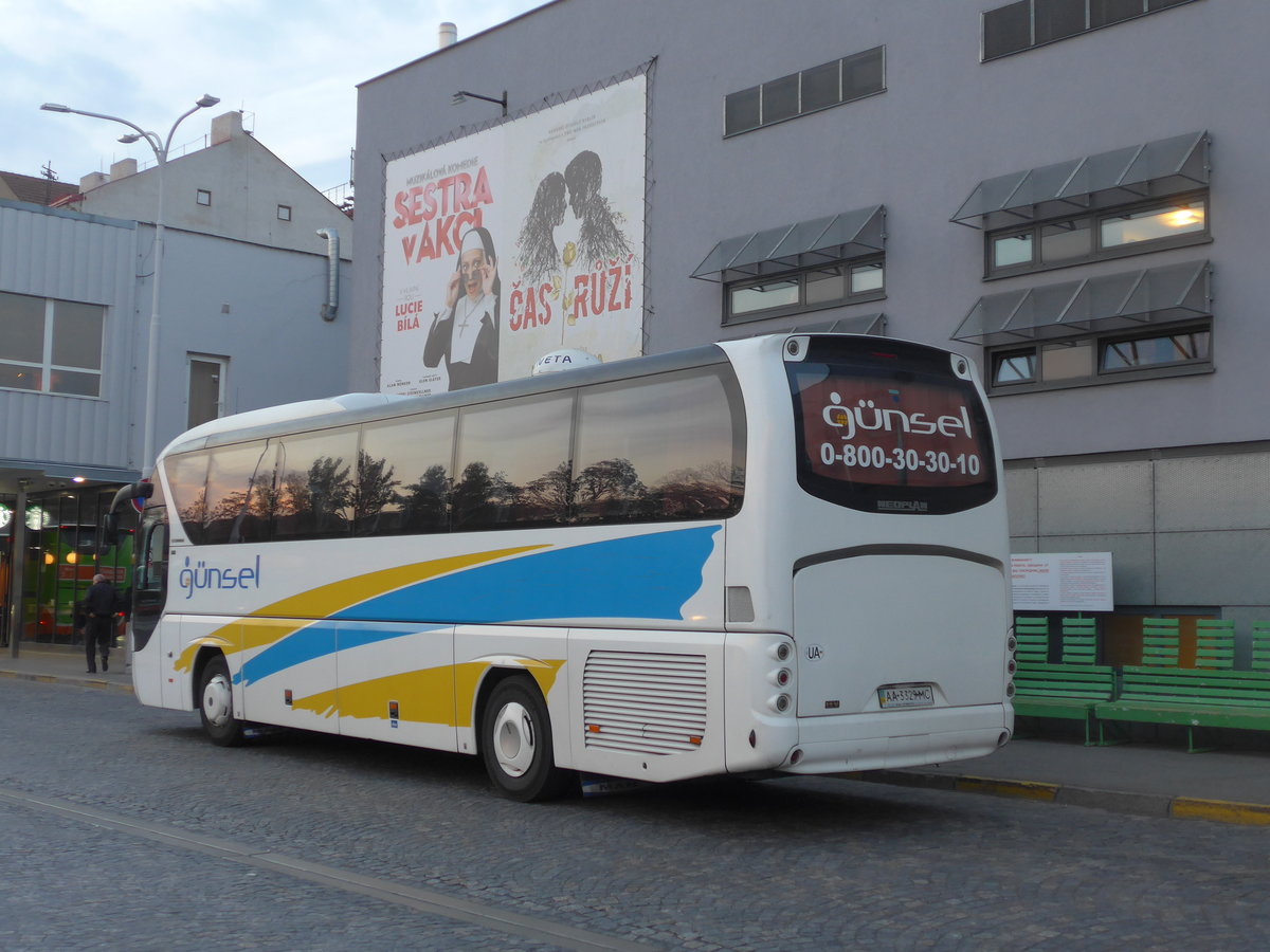 (198'929) - Aus der Ukraine: G�nsel, Kiew - AA 3329 MC - MAN am 20. Oktober 2018 in Praha, Florenc