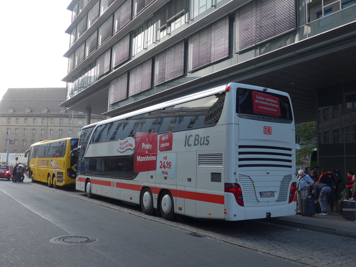 (198'963) - Arzt, Seligenporten - NM-AL 3003 - Setra am 21. Oktober 2018 in N�rnberg, Zentraler Busbahnhof