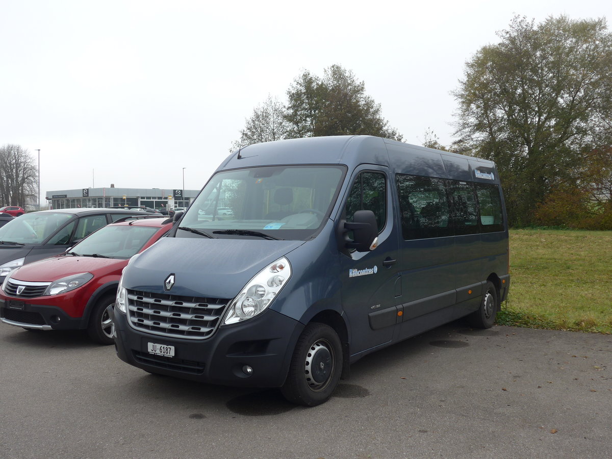 (199'245) - Centre Rencontres, Courfaivre - JU 6187 - Renault am 4. November 2018 in Del�mont, Garage Willemin