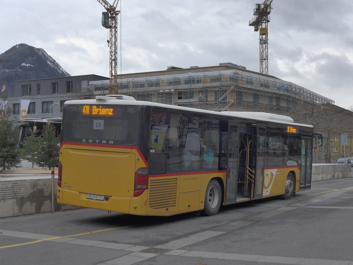 (199'867) - Fl�ck, Brienz - Nr. 3/BE 568'700 - Setra am 8. Dezember 2018 beim Bahnhof Interlaken Ost