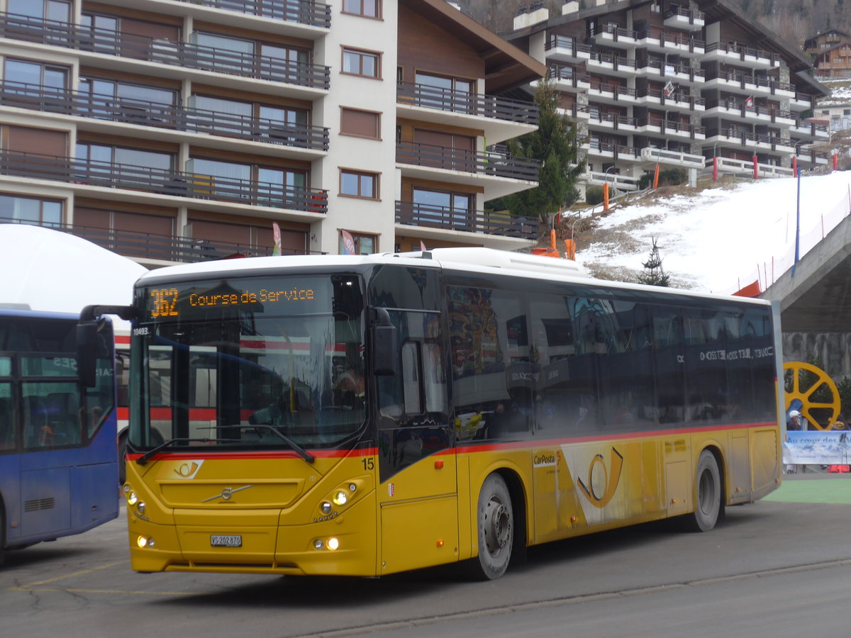 (200'342) - Lathion, Sion - Nr. 15/VS 202'870 - Volvo am 30. Dezember 2018 in Haute-Nendaz, T�l�cabine