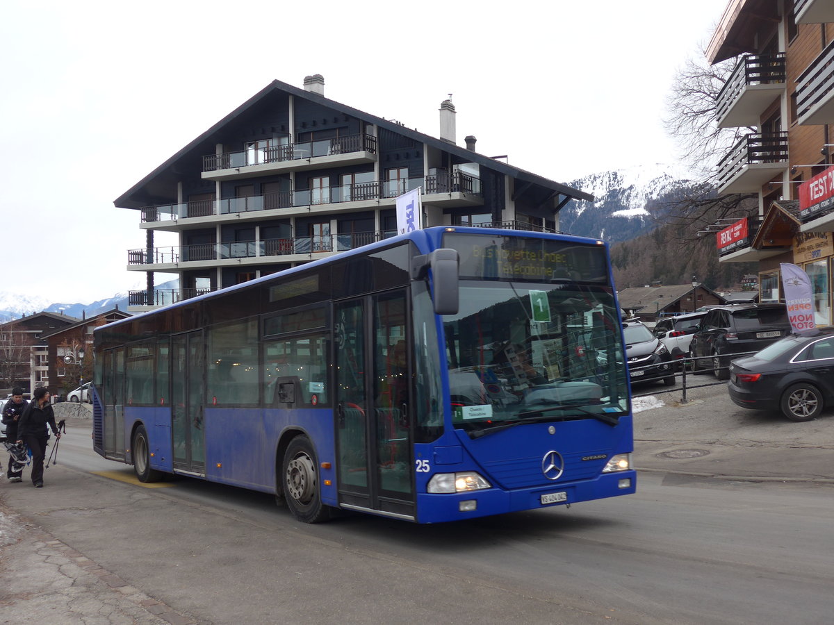 (200'362) - Lathion, Sion - Nr. 25/VS 404'042 - Mercedes (ex VZO Gr�ningen Nr. 14) am 30. Dezember 2018 in Haute-Nendaz, T�l�cabine