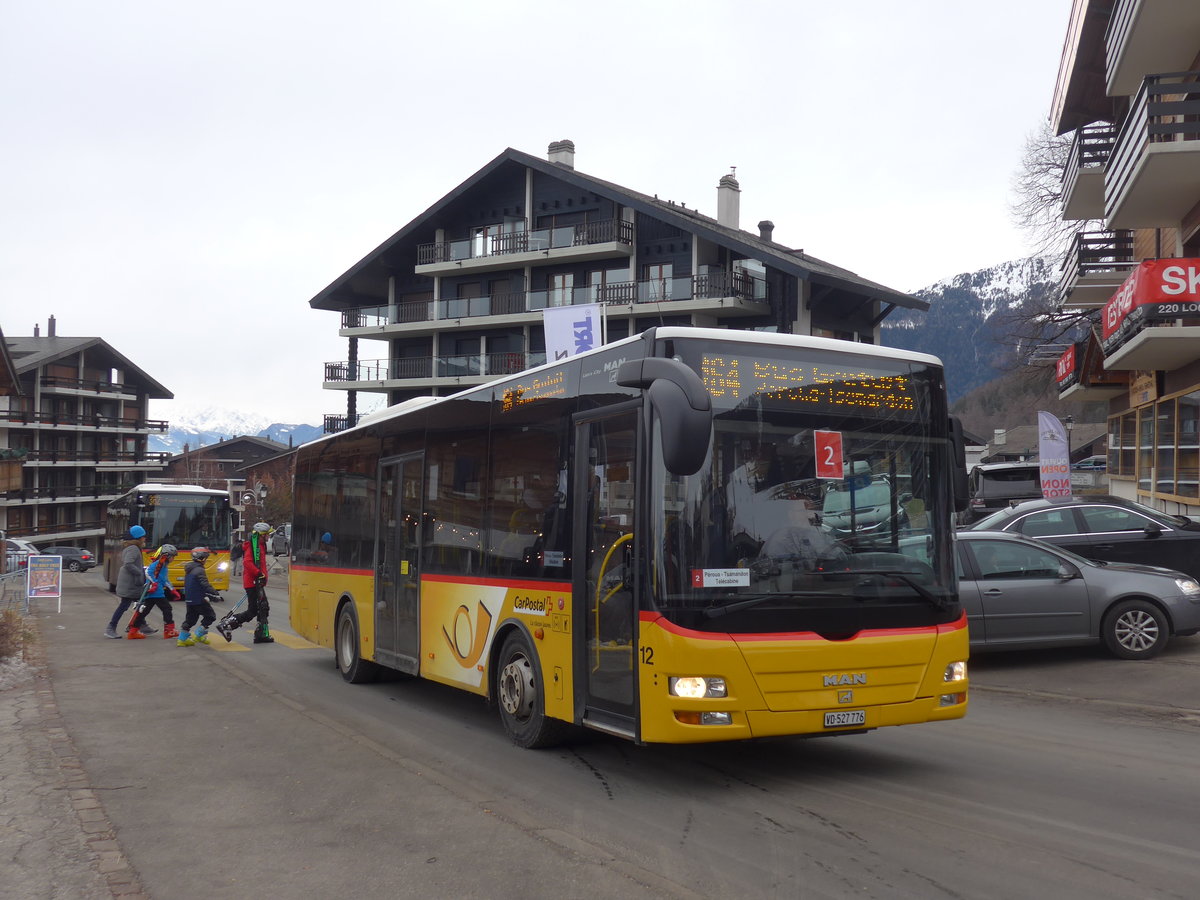 (200'365) - MOB Montreux - Nr. 12/VD 527'776 - MAN/G�ppel am 30. Dezember 2018 in Haute-Nendaz, T�l�cabine (Einsatz Lathion)