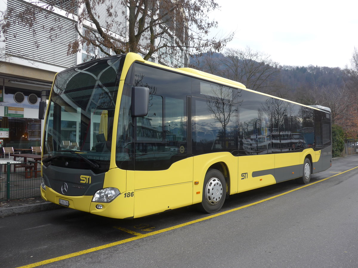 (200'428) - STI Thun - Nr. 186/BE 804'186 - Mercedes am 31. Dezember 2018 bei der Schiffl�ndte Thun