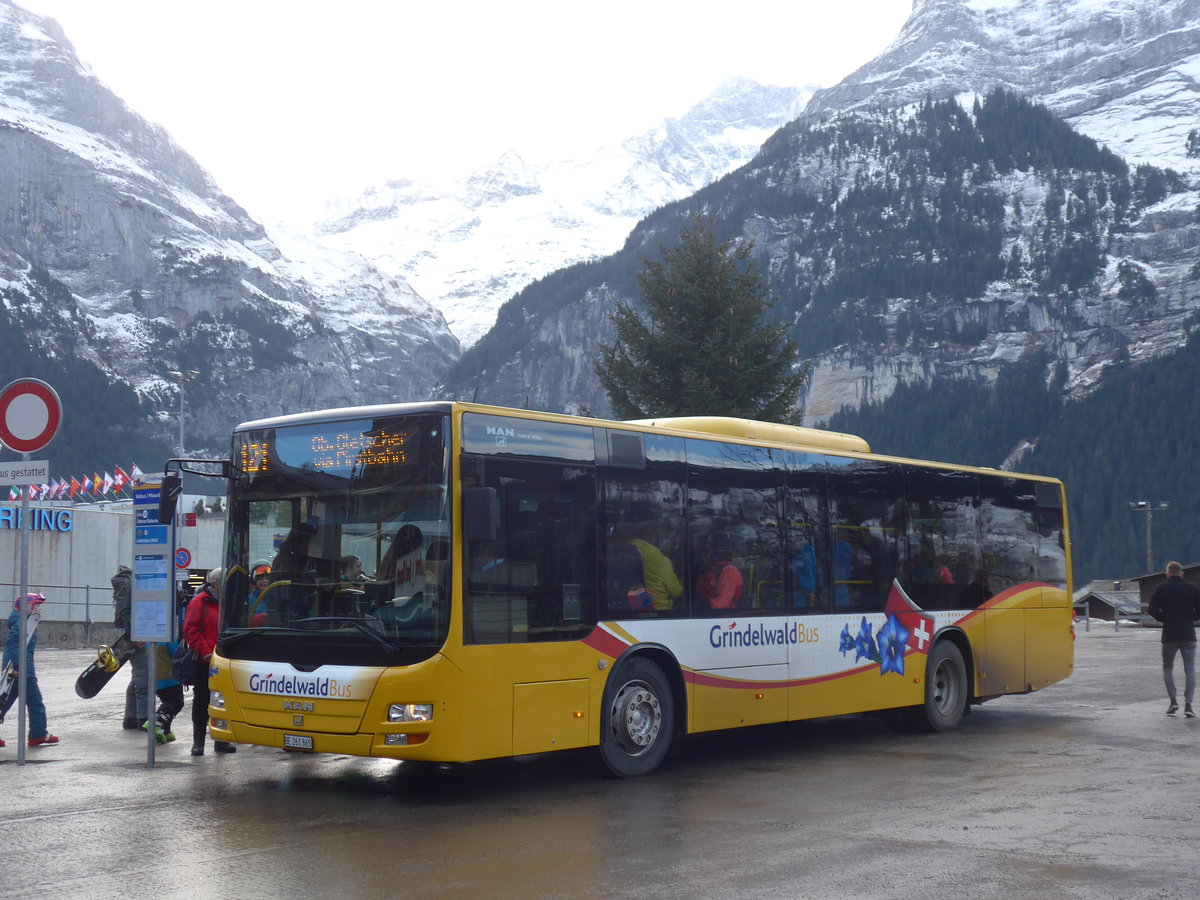 (200'488) - AVG Grindelwald - Nr. 11/BE 261'865 - MAN/G�ppel am 1. Januar 2019 beim Bahnhof Grindelwald
