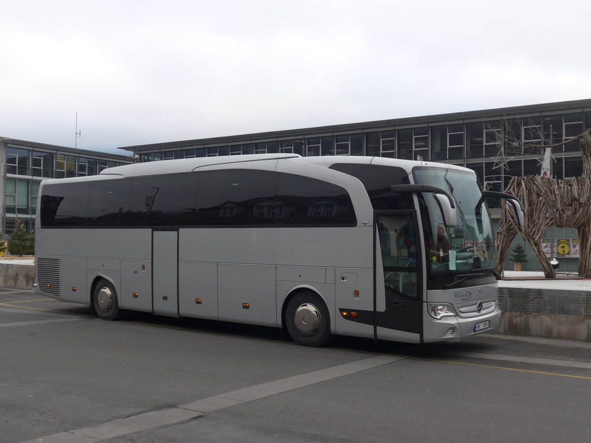 (200'529) - Aus Tschechien: Psotn�, Mauriga - 6AF 1269 - Mercedes am 1. Januar 2019 beim Bahnhof Interlaken Ost