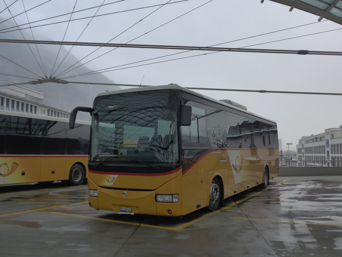 (200'548) - PostAuto Graub�nden - GR 106'553 - Irisbus am 2. Januar 2019 in Chur, Postautostation