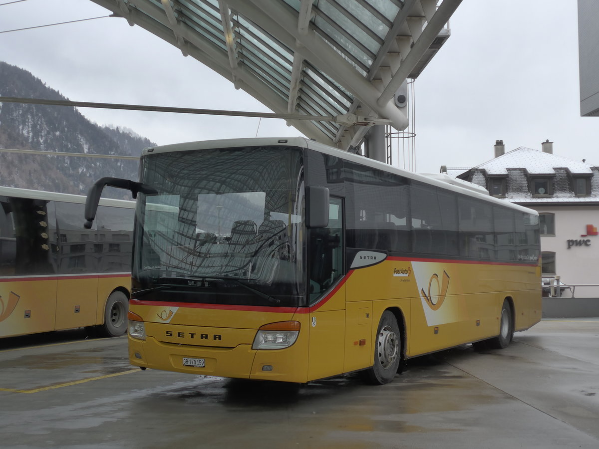 (200'612) - PostAuto Graub�nden - GR 170'159 - Setra am 2. Januar 2019 in Chur, Postautostation
