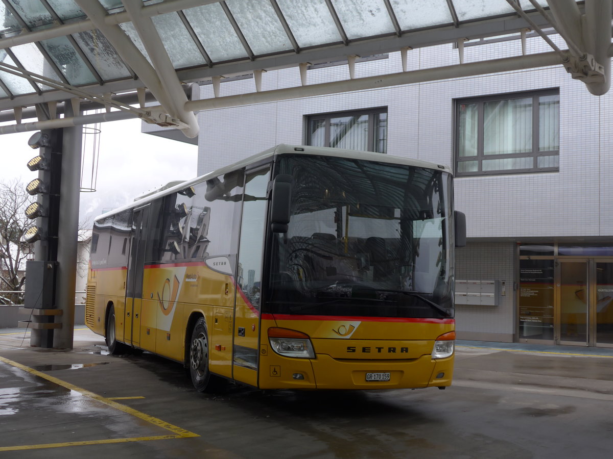(200'614) - PostAuto Graub�nden - GR 170'159 - Setra am 2. Januar 2019 in Chur, Postautostation