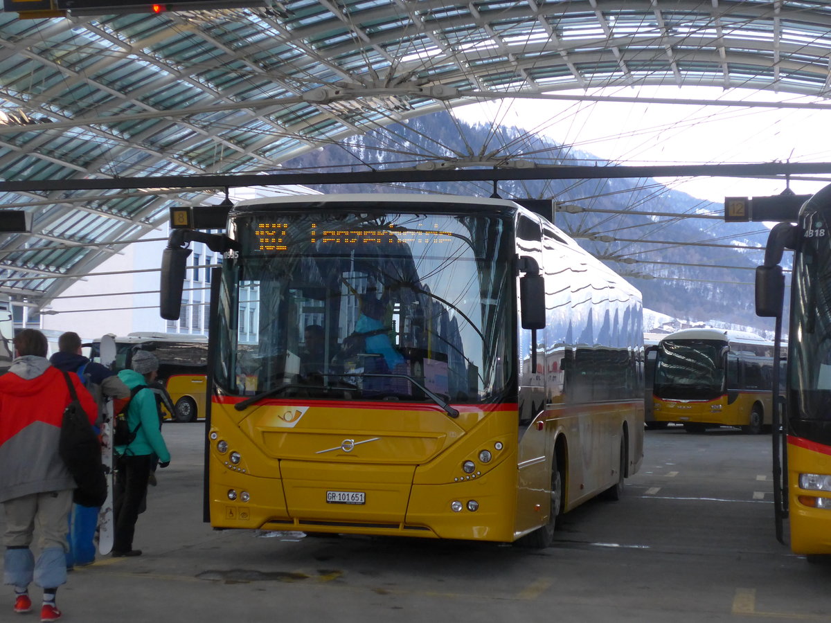 (201'209) - PostAuto Graub�nden - GR 101'651 - Volvo am 19. Januar 2019 in Chur, Postautostation 