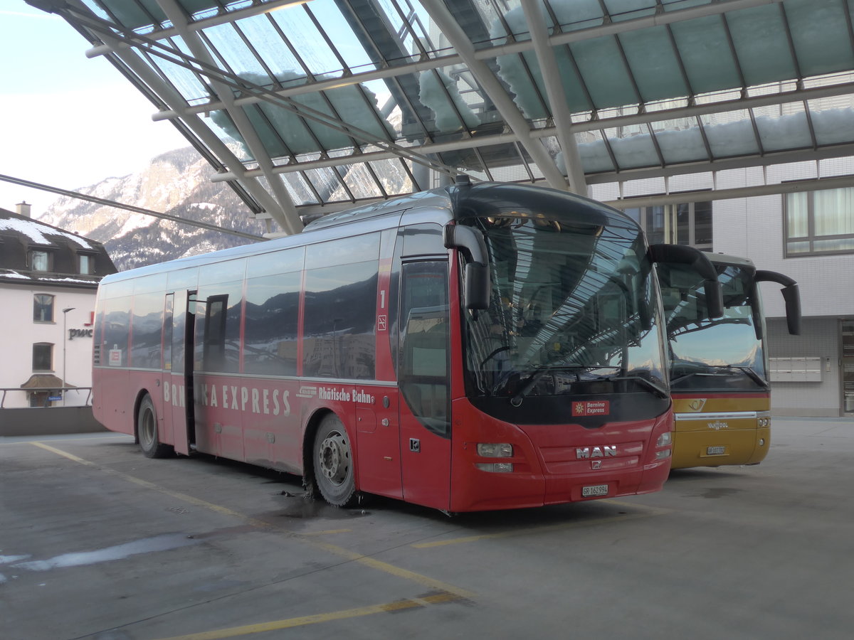(201'215) - PostAuto Graub�nden - GR 162'994 - MAN (ex GR 162'972) am 19. Januar 2019 in Chur, Postautostation