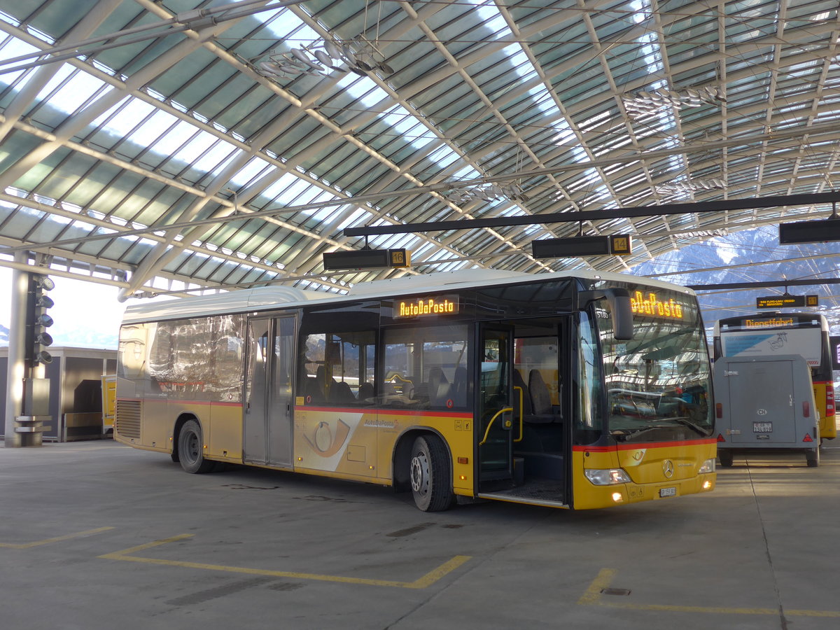 (201'224) - PostAuto Graub�nden - GR 159'303 - Mercedes am 19. Januar 2019 in Chur, Postautostation