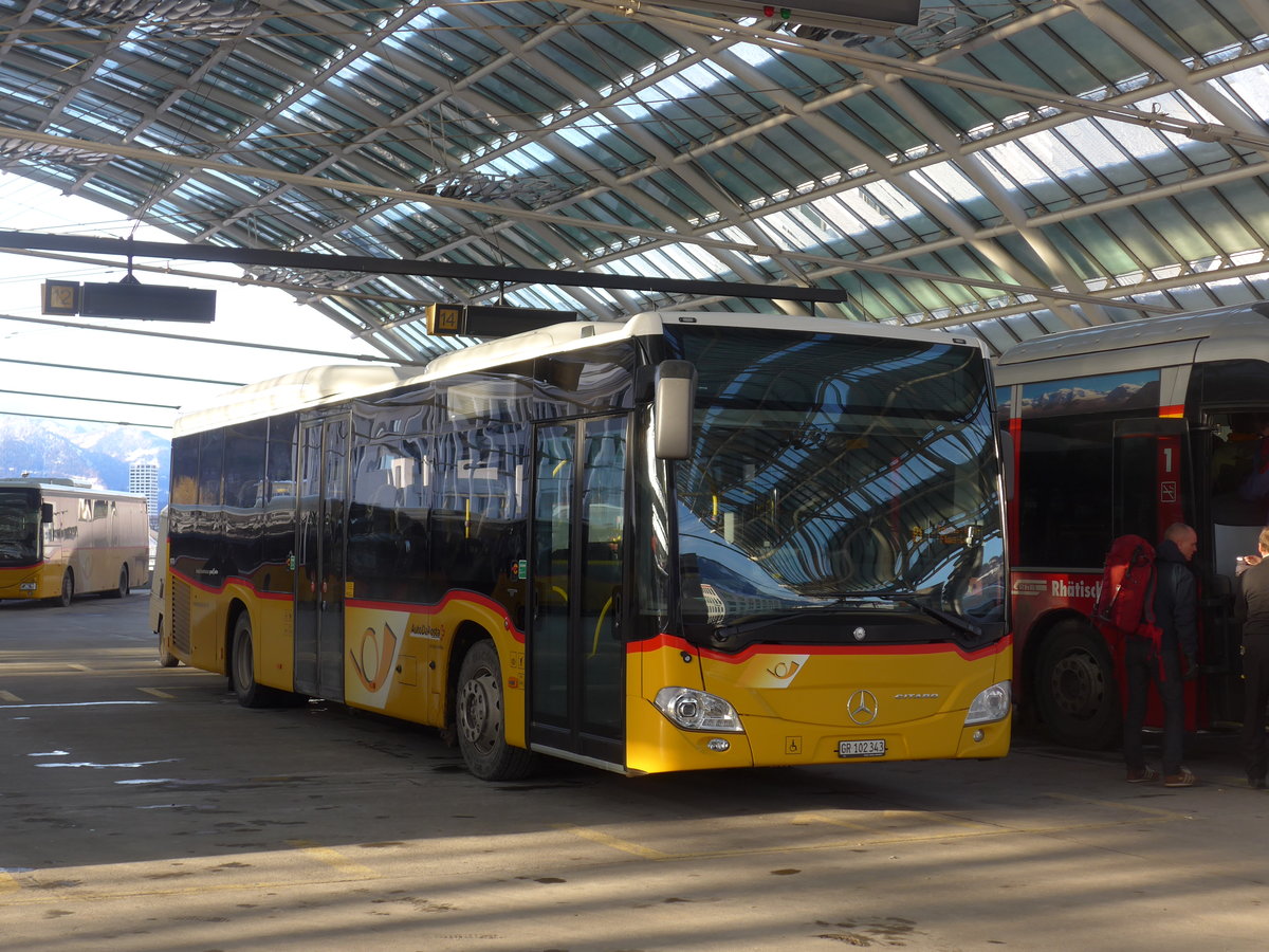 (201'228) - PostAuto Graub�nden - GR 102'343 - Mercedes am 19. Januar 2019 in Chur, Postautostation