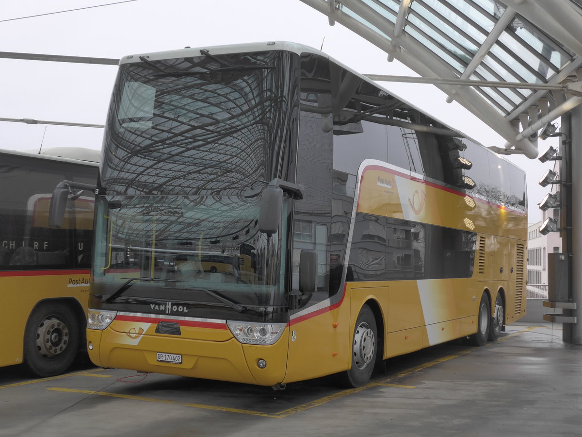 (201'375) - PostAuto Graub�nden - GR 170'402 - Van Hool am 2. Februar 2019 in Chur, Postautostation