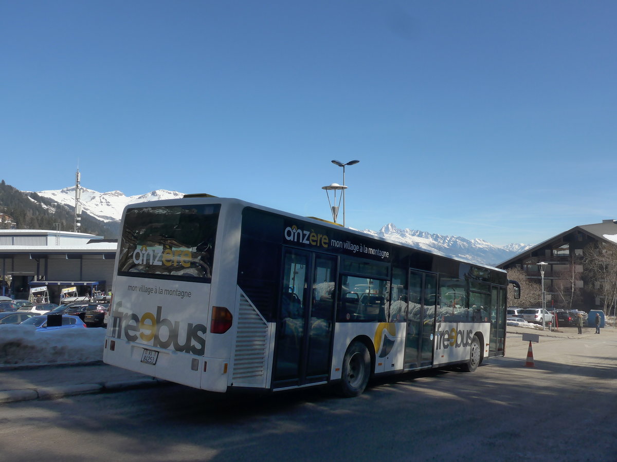 (201'775) - Buchard, Leytron - Nr. 92/VS 84'253 - Mercedes (ex BLT Oberwil Nr. 44) am 24. Februar 2019 in Anz�re, T�l�cabine