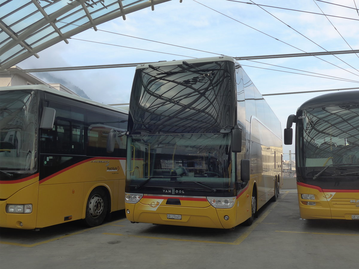 (201'813) - PostAuto Graub�nden - GR 170'401 - Van Hool am 2. M�rz 2019 in Chur, Postautostation
