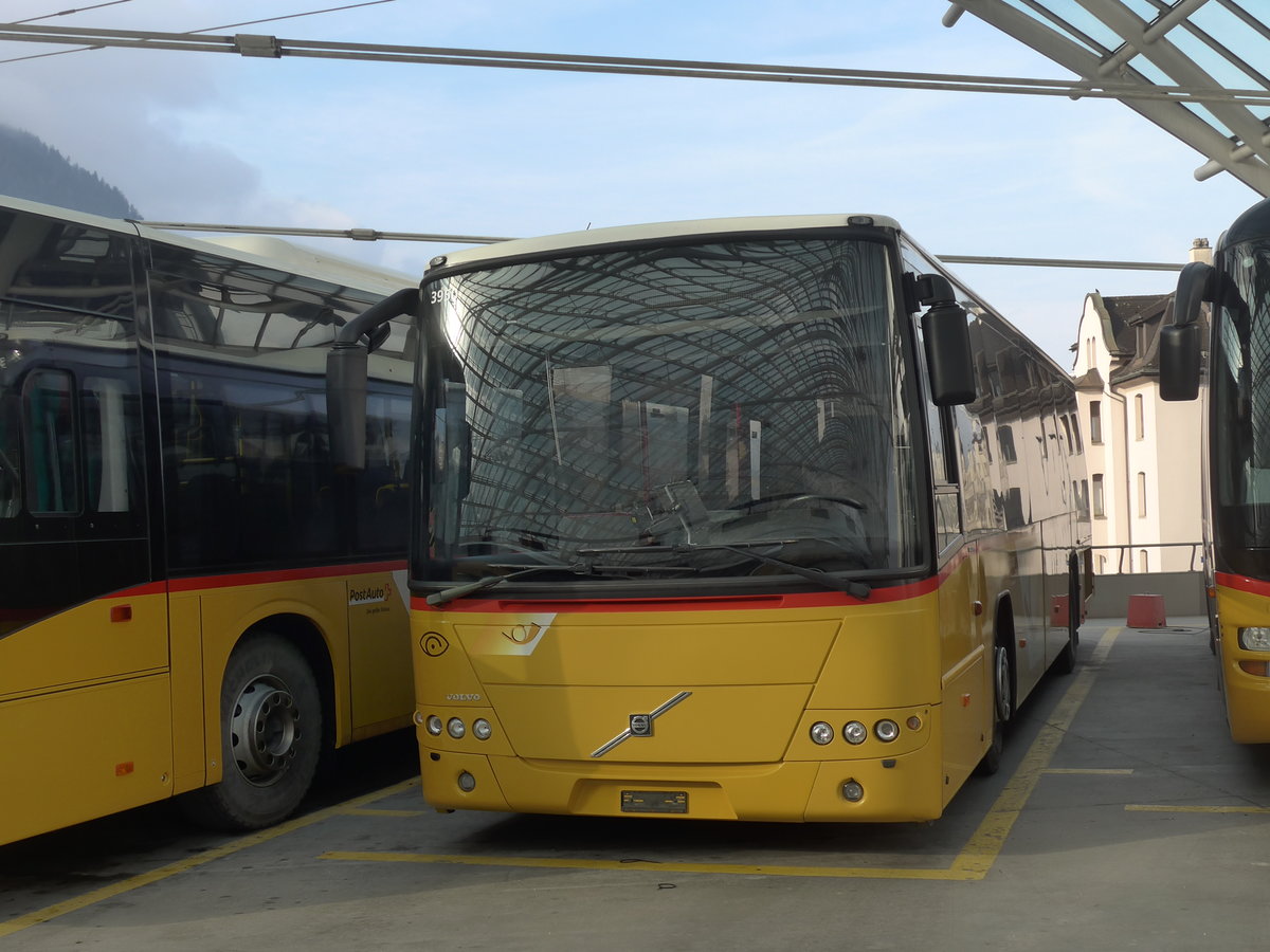 (201'819) - Casutt, Gossau - (SG 4693) - Volvo am 2. M�rz 2019 in Chur, Postautostation