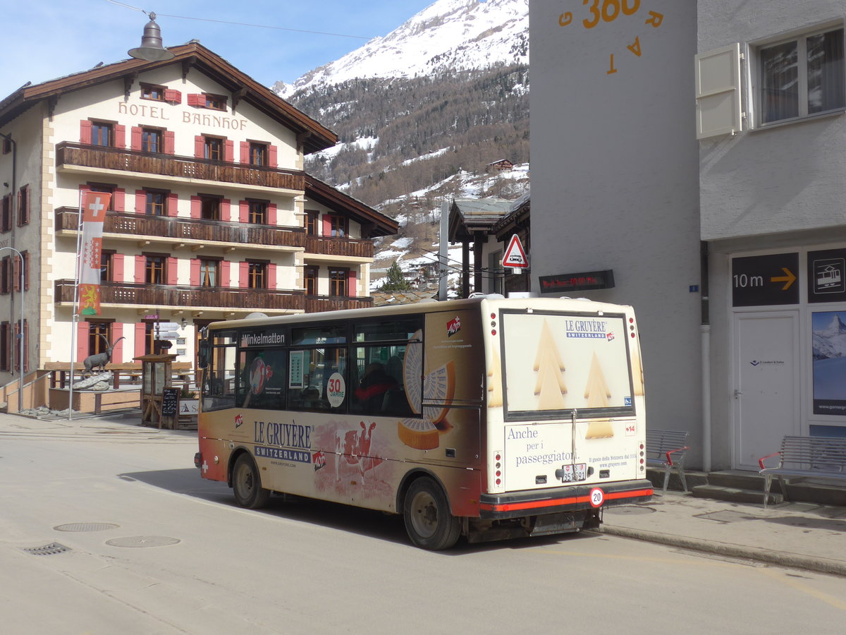 (201'867) - OBZ Zermatt - Nr. 14/VS 351'591 - Vetter am 3. M�rz 2019 beim Bahnhof Zermatt