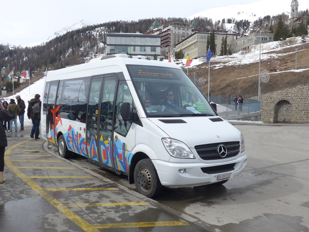 (202'050) - SBC Chur - Nr. 114/GR 100'114 - Mercedes (ex Vorf�hrfahrzeug) am 10. M�rz 2019 beim Bahnhof St. Moritz