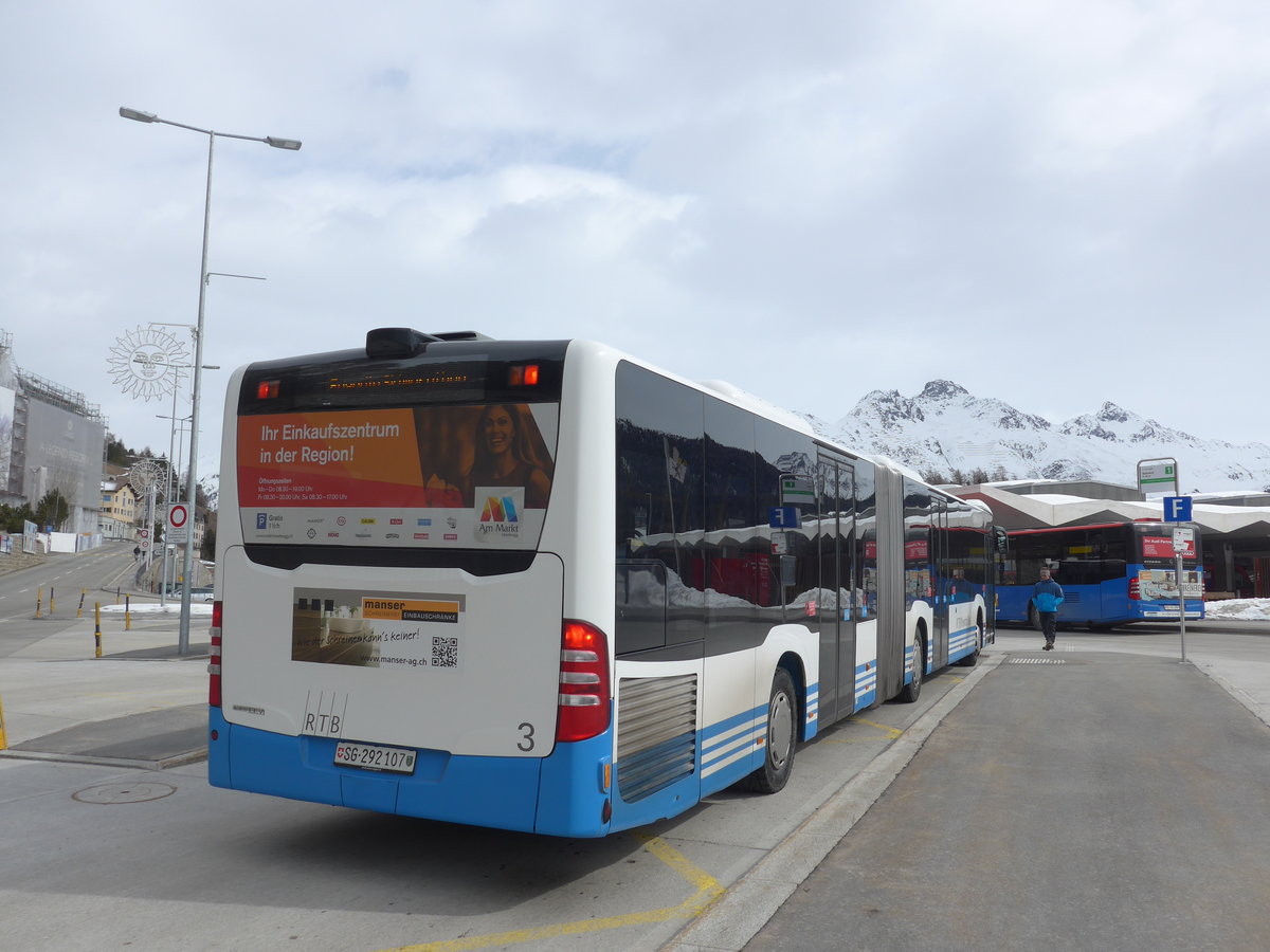 (202'074) - RTB Altst�tten - Nr. 3/SG 292'107 - Mercedes am 10. M�rz 2019 beim Bahnhof St. Moritz