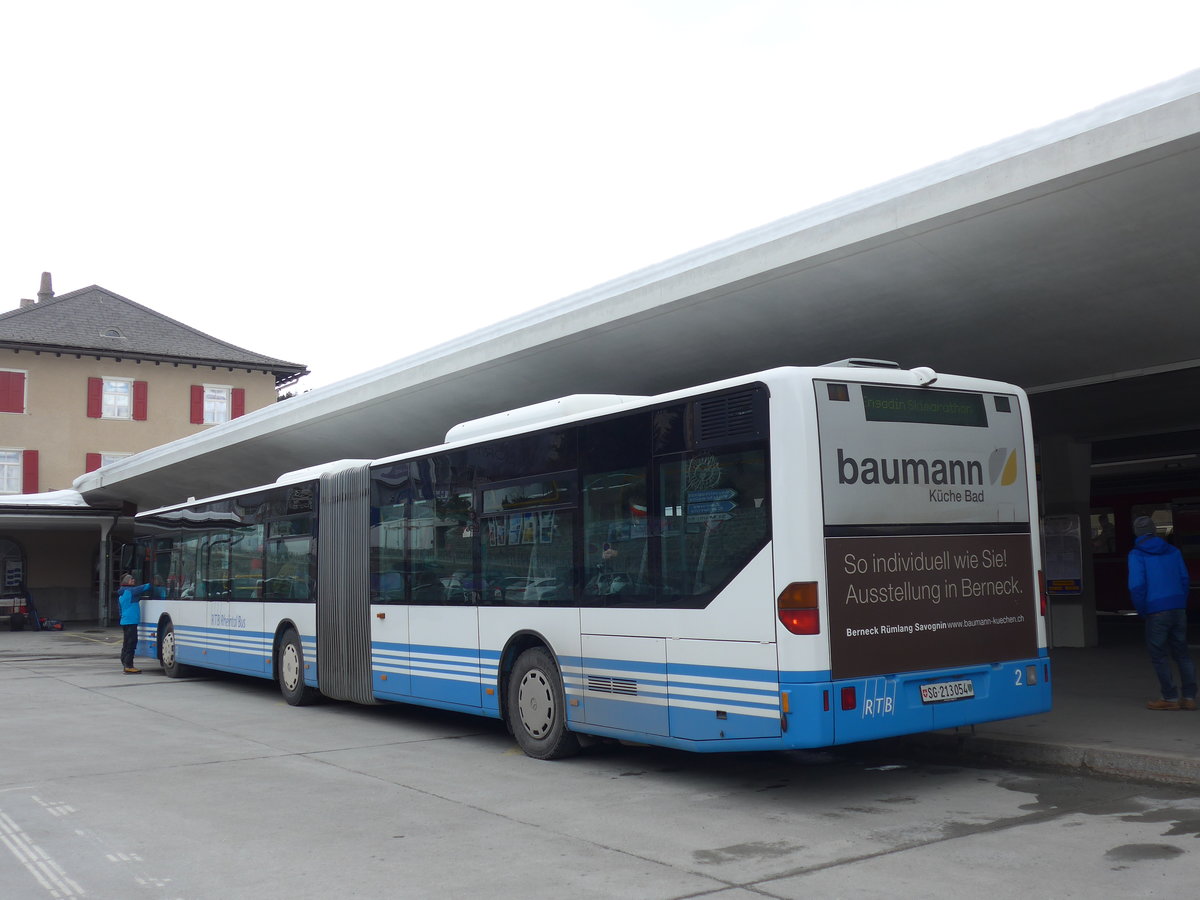 (202'126) - RTB Altst�tten - Nr. 2/SG 213'054 - Mercedes am 10. M�rz 2019 beim Bahnhof St. Moritz
