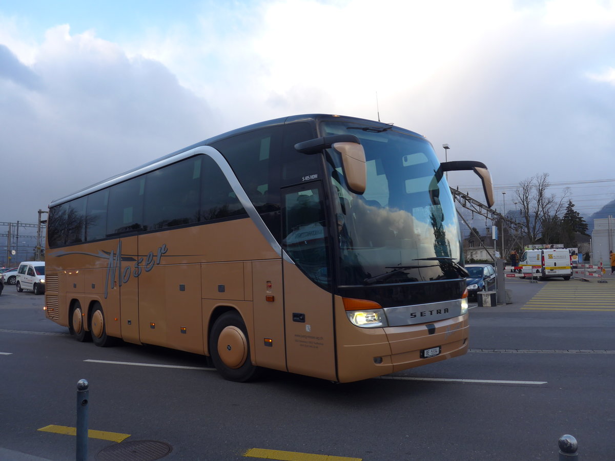 (202'142) - Moser, Teuffenthal - BE 5334 - Setra am 11. M�rz 2019 beim Bahnhof Thun