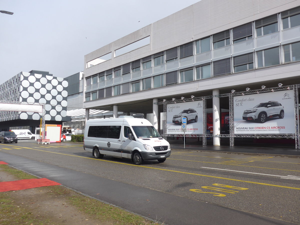 (202'155) - Globe-Limo, Gen�ve - Nr. 23/GE 961'014 - Mercedes am 11. M�rz 2019 in Gen�ve, Palexpo