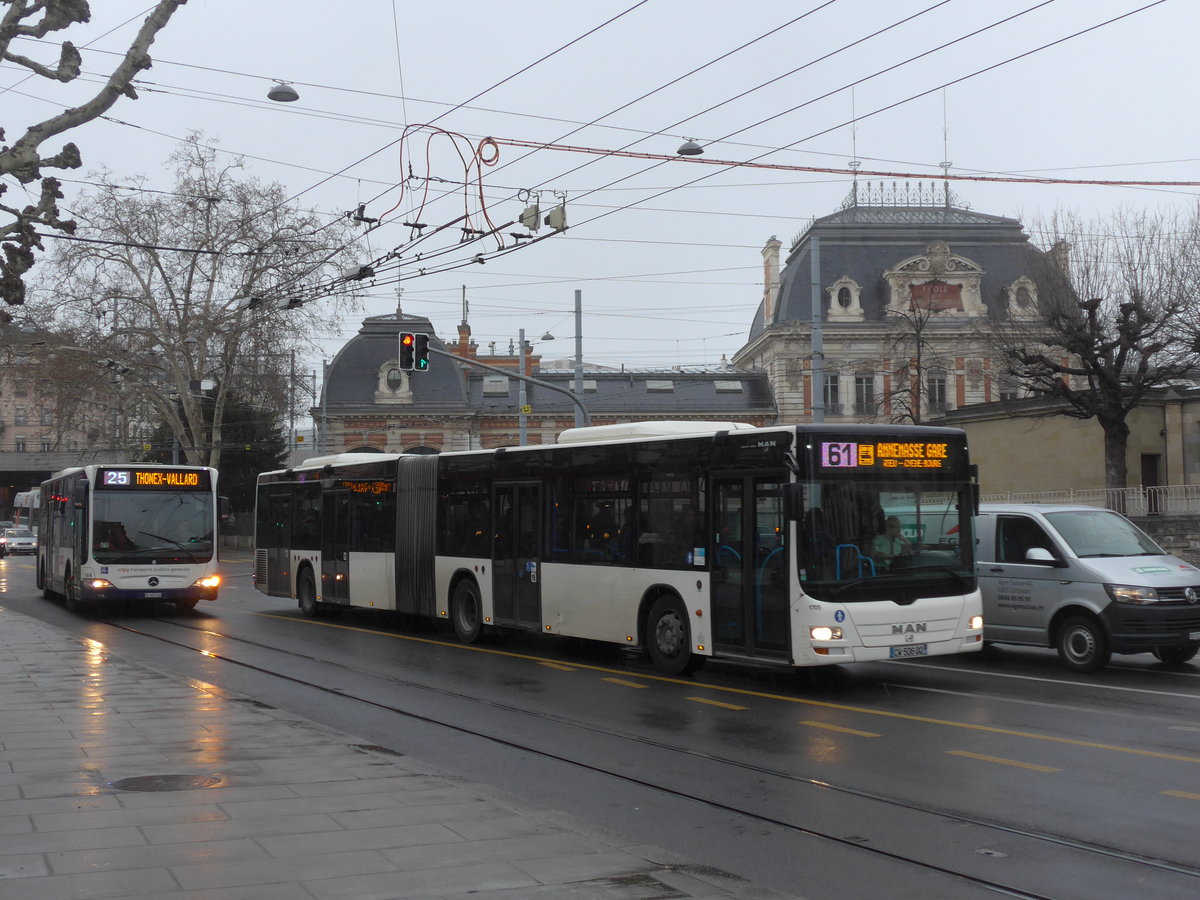 (202'214) - Aus Frankreich: TAC Annemasse - Nr. 1705/CW 506 QQ - MAN (ex Nr. 705) am 11. M�rz 2019 in Gen�ve, Place des Vingt-Deux-Cantons