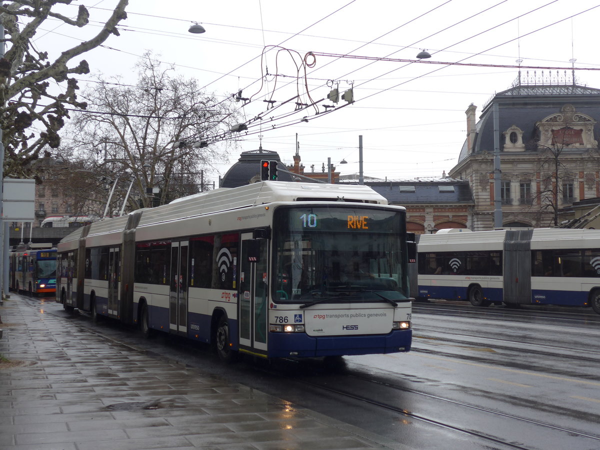(202'222) - TPG Gen�ve - Nr. 786 - Hess/Hess Doppelgelenktrolleybus am 11. M�rz 2019 in Gen�ve, Place des Vingt-Deux-Cantons