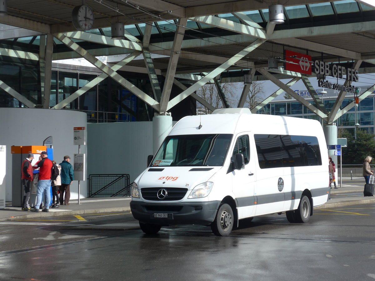 (202'296) - Globe-Limo, Gen�ve - Nr. 21/GE 960'187 - Mercedes am 11. M�rz 2019 in Gen�ve, A�roport