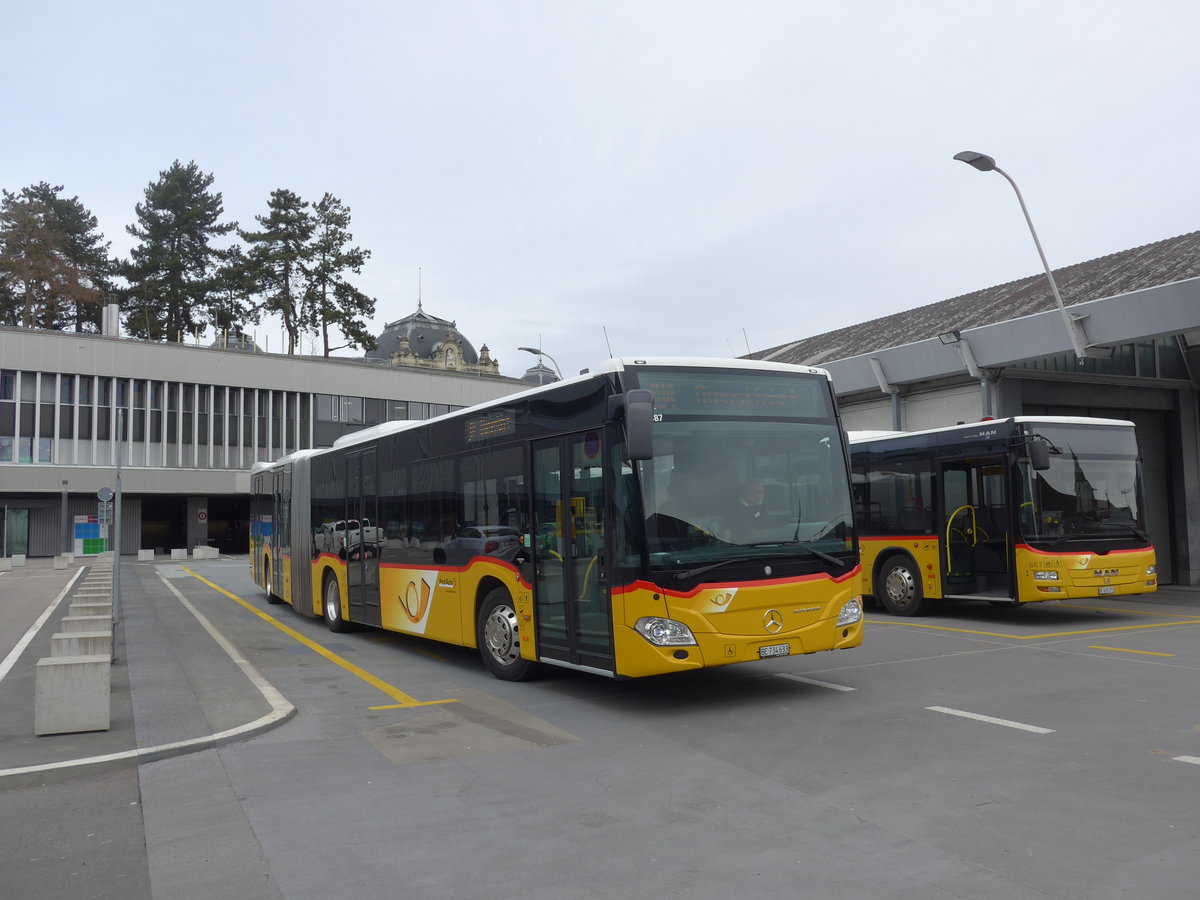(202'366) - PostAuto Bern - Nr. 633/BE 734'633 - Mercedes am 12. M�rz 2019 in Bern, Postautostation