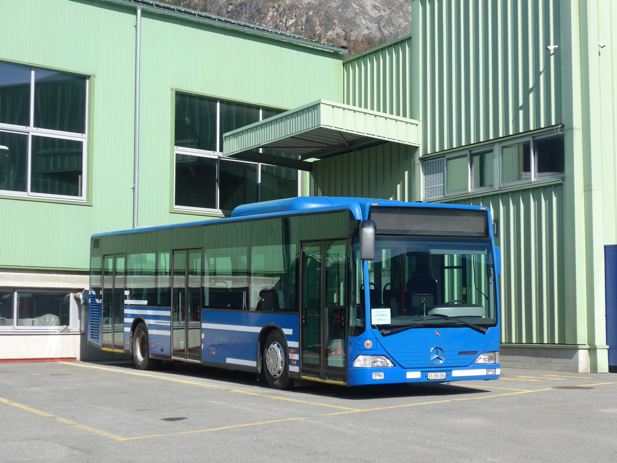 (202'385) - Buchard, Leytron - Nr. 60/VS 386'364 - Mercedes (ex AFA Adelboden Nr. 91; ex AFA Adelboden Nr. 2) am 16. M�rz 2019 in Leytron, Garage
