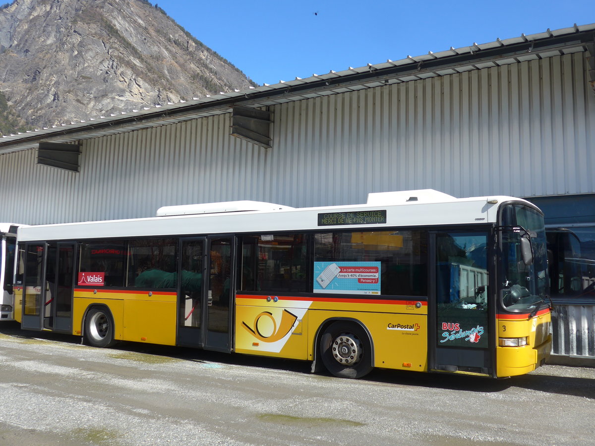 (202'392) - PostAuto Wallis - Nr. 3 - Volvo/Hess (ex PostAuto Bern Nr. 512; ex P 25'678) am 16. M�rz 2019 in Leytron, Garage Buchard