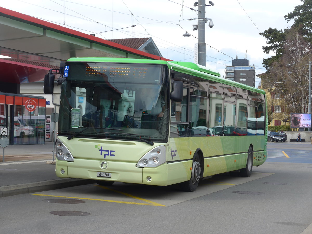 (202'458) - TPC Aigle - Nr. 301/VD 1201 - Irisbus am 17. M�rz 2019 beim Bahnhof Aigle