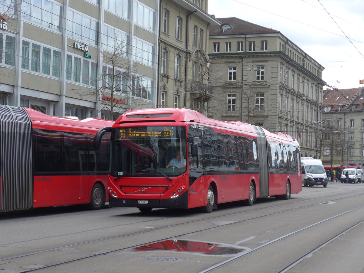 (202'496) - Bernmobil, Bern - Nr. 877/BE 832'877 - Volvo am 18. M�rz 2019 beim Bahnhof Bern