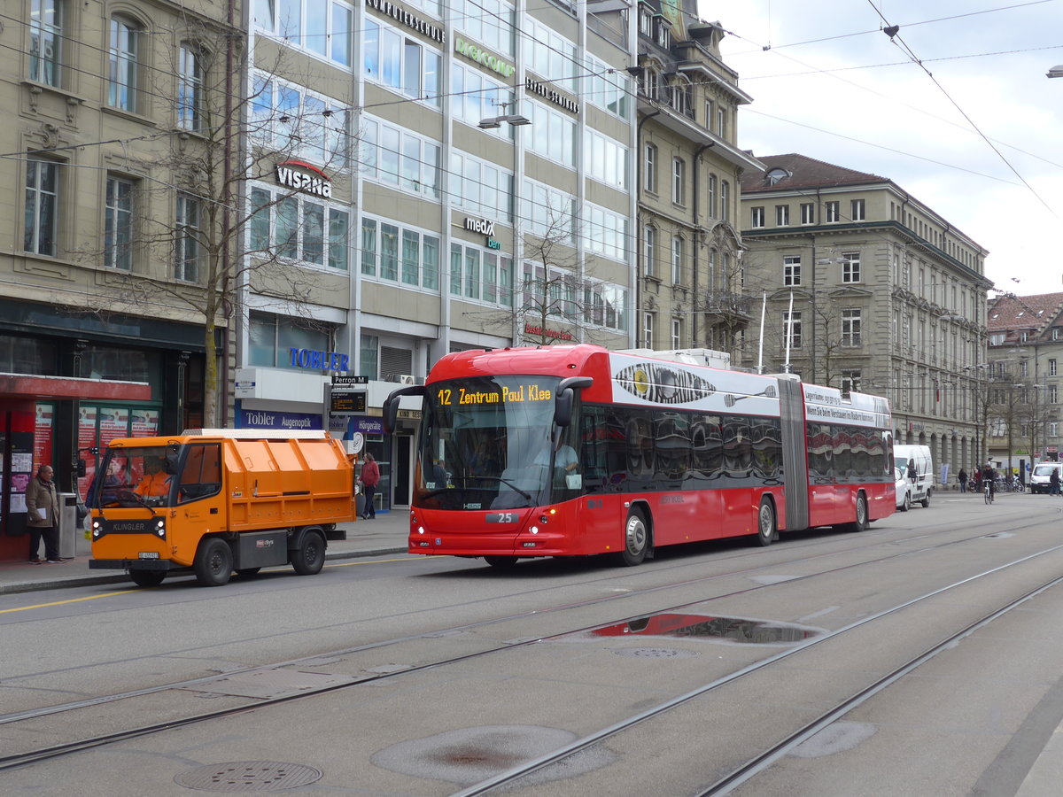 (202'498) - Bernmobil, Bern - Nr. 25 - Hess/Hess Gelenktrolleybus am 18. M�rz 2019 beim Bahnhof Bern
