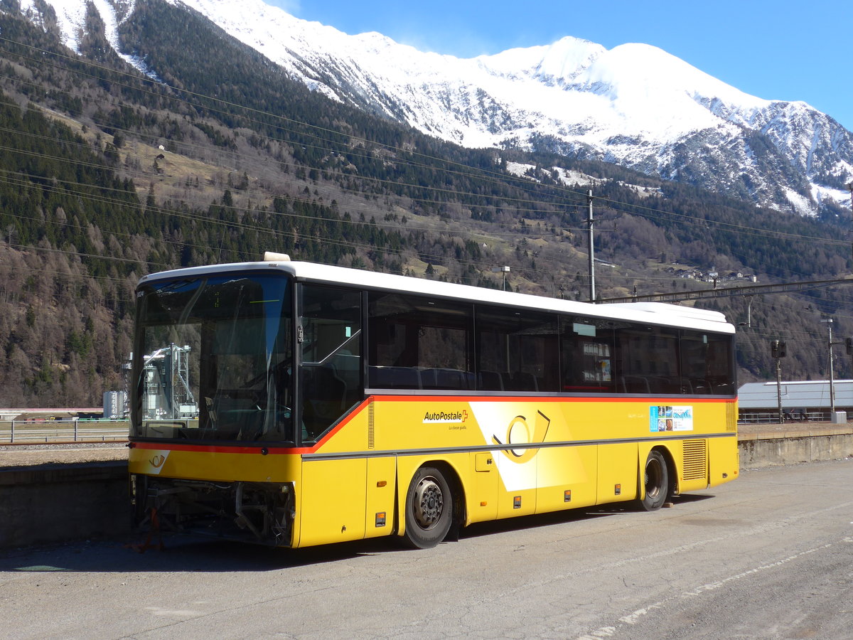 (202'546) - Marchetti, Airolo - Setra (ex Nr. 6) am 19. M�rz 2019 in Ambri, Garage