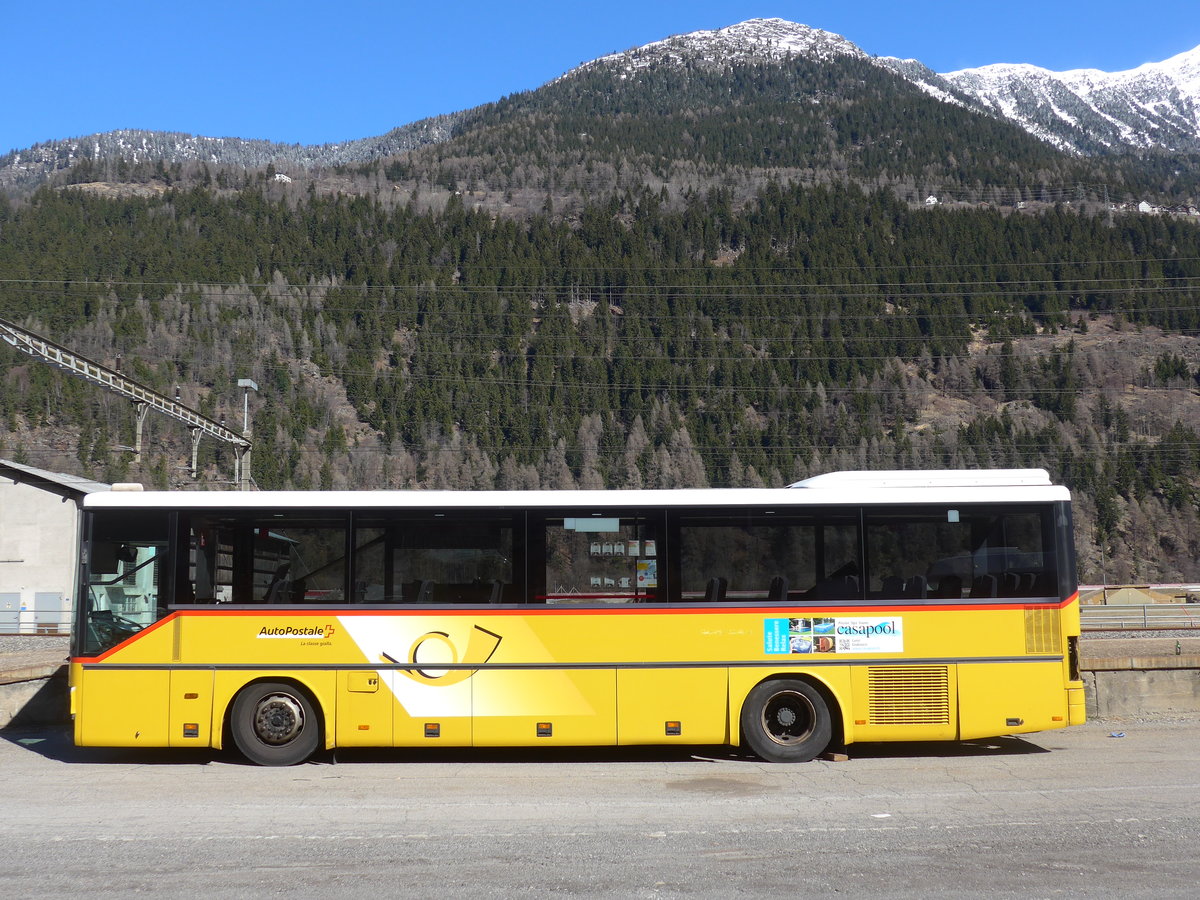 (202'550) - Marchetti, Airolo - Setra (ex Nr. 6) am 19. M�rz 2019 in Ambri, Garage
