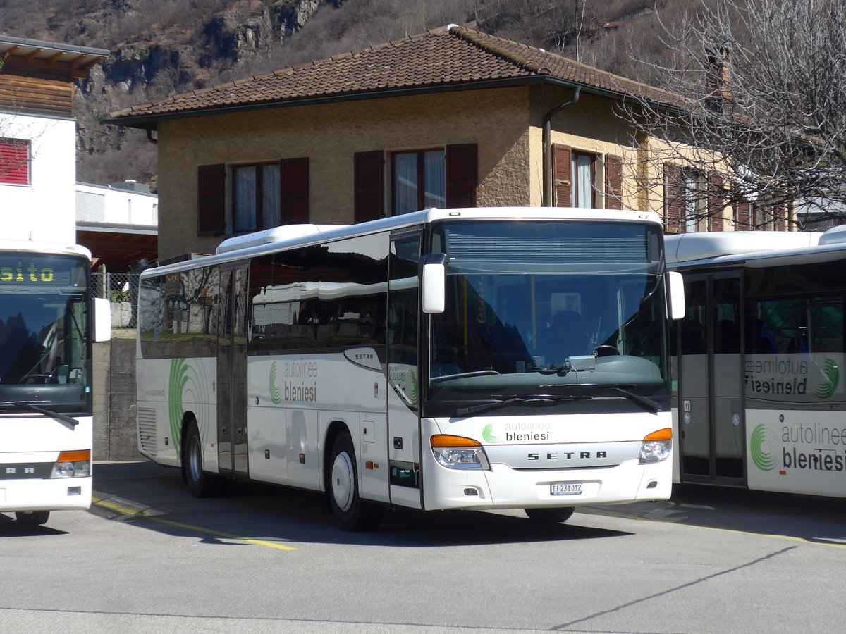 (202'558) - ABl Biasca - Nr. 12/TI 231'012 - Setra am 19. M�rz 2019 in Biasca, Garage